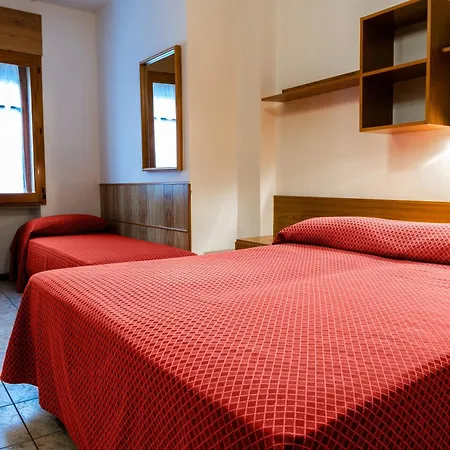 Beau Sejour Hotel apartamentowy Antey-Saint-André