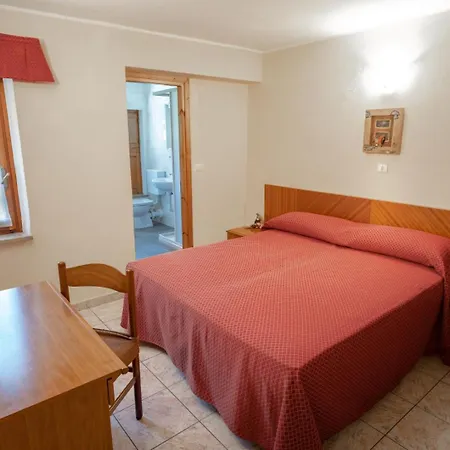 Hotel apartamentowy Beau Sejour 2*