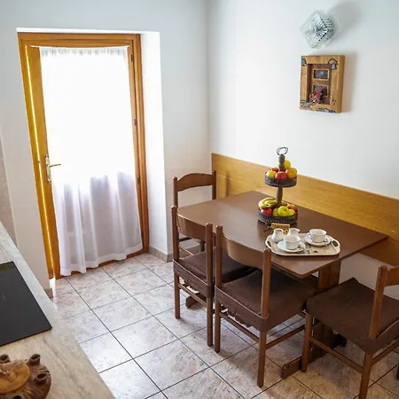 Hotel apartamentowy Beau Sejour Antey-Saint-André