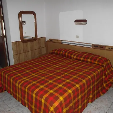 Hotel apartamentowy Beau Sejour Antey-Saint-André